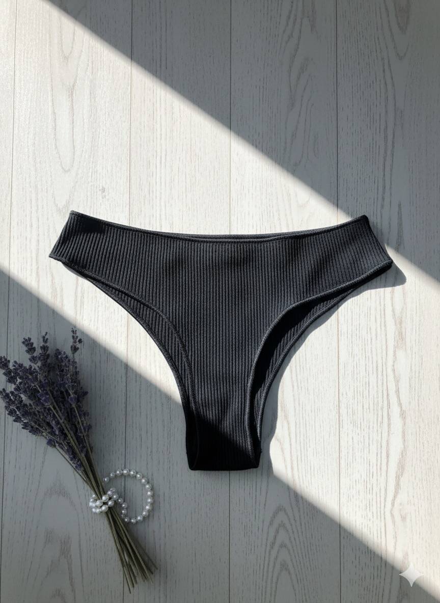 Çizgili Brazilian Külot