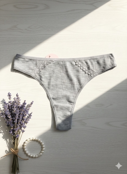  - Dantel Detaylı String