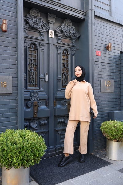  - Fermuarlı Pantolon Takım