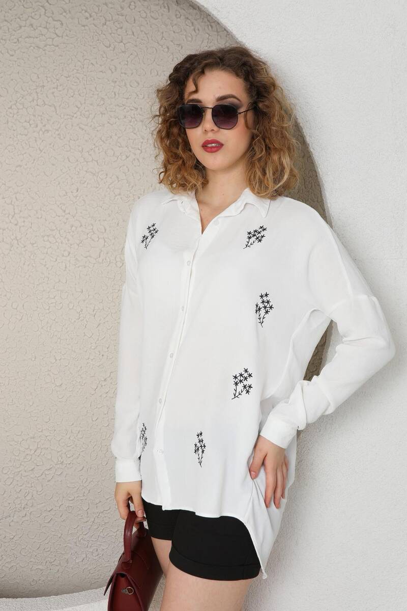 İşlemeli Kadın Gömlek İşlemeli Kadın Gömlek