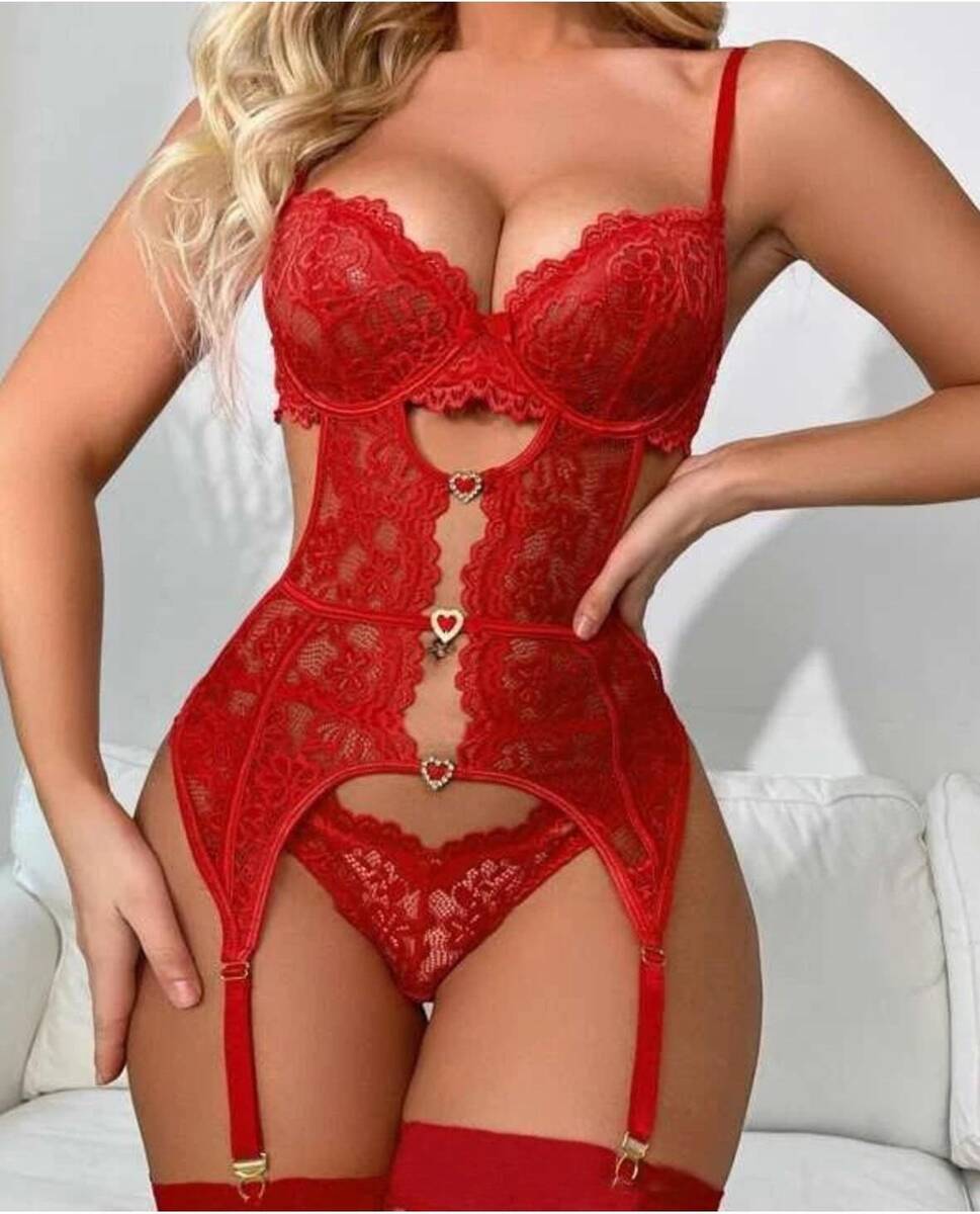 Kalp Detaylı Kırmızı Jartiyer Takım