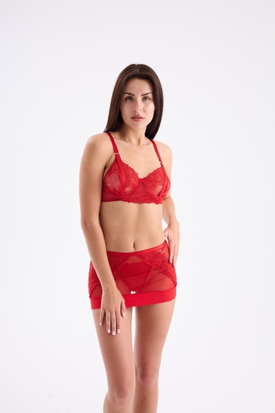  - Kırmızı Etekli Sutyen Takım