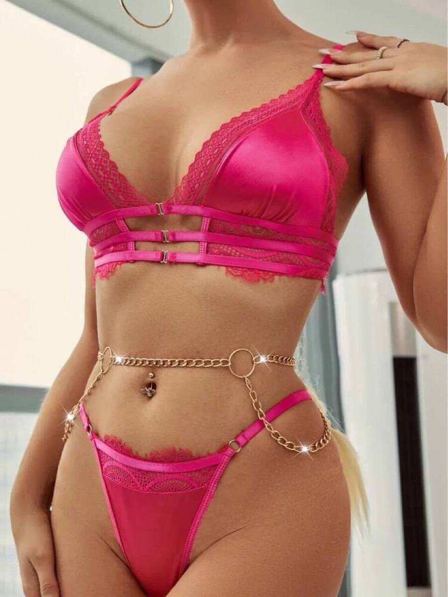 Parlak Zincir Detaylı Fantazi Sütyen Takım