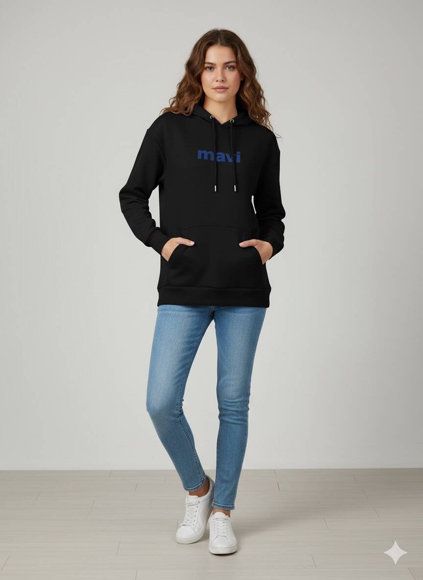 Siyah Kapüşonlu Sweatshirt